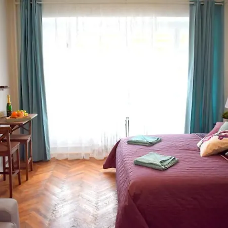 Romantic Karlin Apartamento *